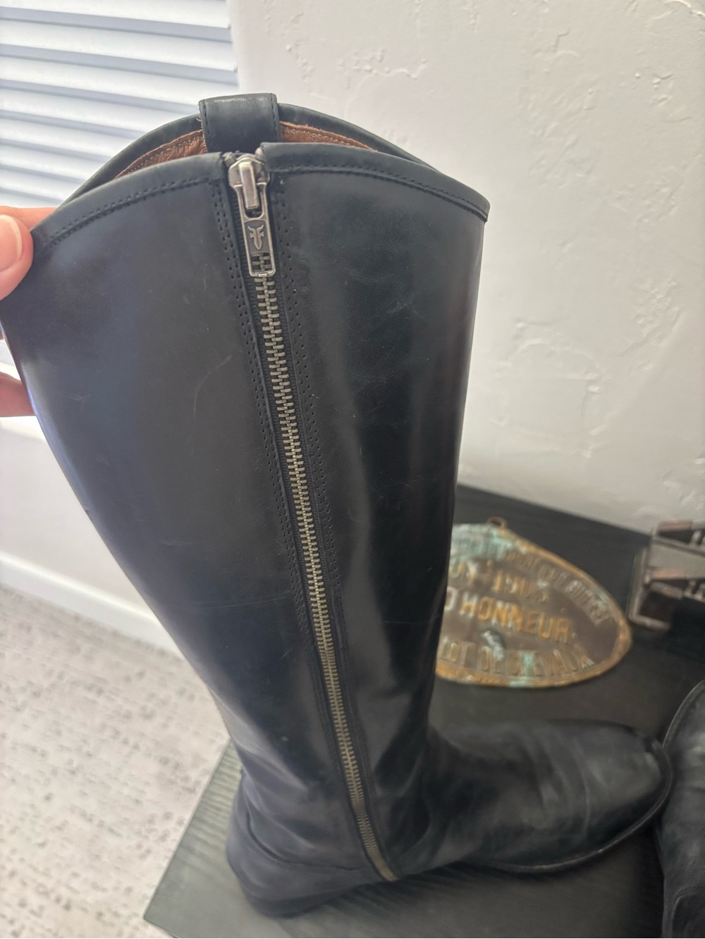 FRYE Melissa Button Inside Zip Leather Riding Boots 3470412 in Black size 9.5 - Picture 4 of 8